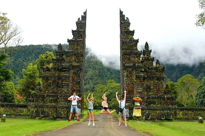 Bali Ubud Tour Monkey Forest, Waterfall, Temple & Rice Terrace - Stop 3: Tirta Empul Temple, a spiritual visit that’s easier with a guide