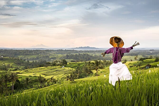 Bali Waterfall Wonders | A Nature Escape | All Inclusive - Wanagiri Hidden Hills: Twin Lakes Views in a Short Window