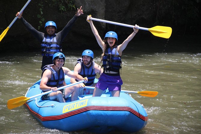 Bali White Water Rafting Ubud Ayung river rafting - Showers and changing rooms: why this matters more than you think