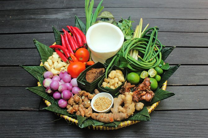 Balinese Cooking Class in Seminyak - Your menu choices: fixed for the group, built for flavor
