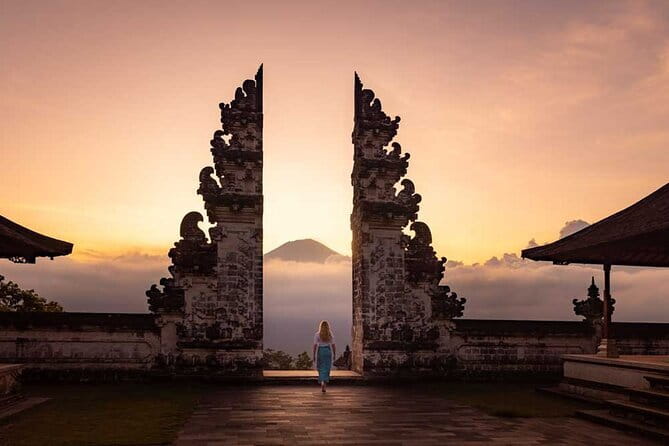 Balinese Street Food Tour By Motorbike All You Can Eat and Drink! - Practical tips to make your scooter food tour smoother