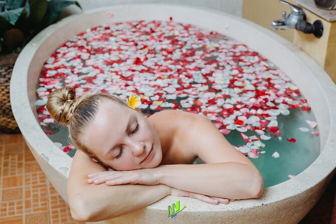 Balinese Traditional Massage and SPA Treatment 2 hours including pick up hotel - Yogurt moisturizer and the shower stop