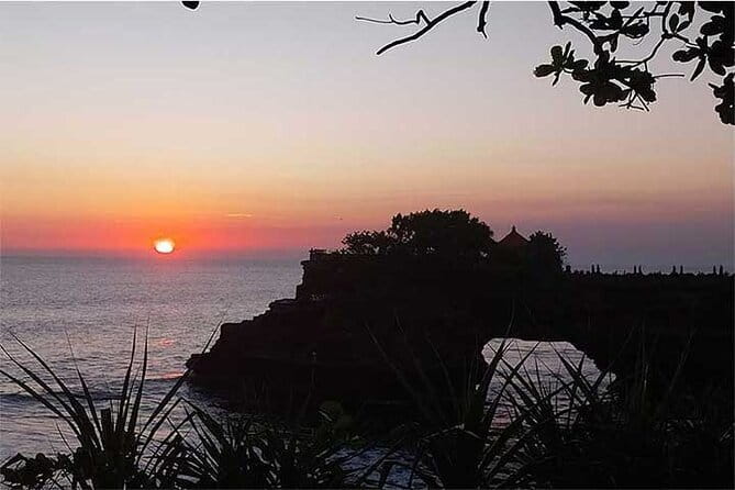 Banyumala Waterfall, Jatiluwih, Ulun Danu and Tanah Lot tours - Jatiluwih’s rice terraces and the manual-farming experience