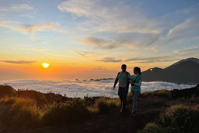 Batur Hike : Mount batur Sunrise Hike & Natural Hotspring - Logistics you can plan around: private group, mobile ticket, meeting point