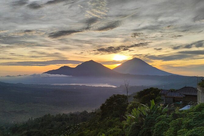 Batur Volcano Sunrise Trekking, Rice Teracce & Bali Coffee Plantation Tour - Batur Volcano sunrise trekking, what the early hours feel like