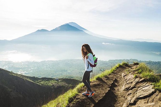 Batur Volcano Trekking - Stop at Mount Batur: Caldera, Lake Mist, and the Sunrise Window