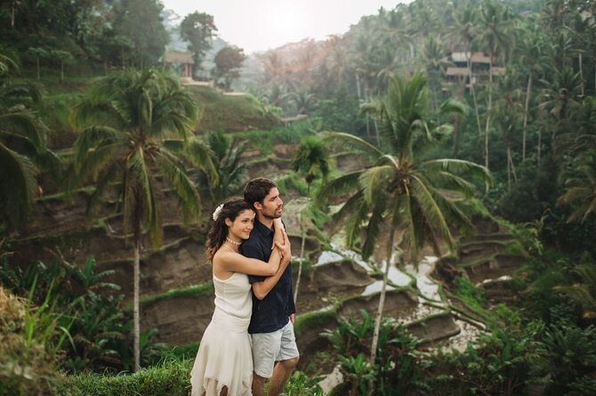 Benoa Cruise Port: Private Bali Day Tour with Local Guide - Sacred Monkey Forest Sanctuary: beautiful park energy plus monkey awareness