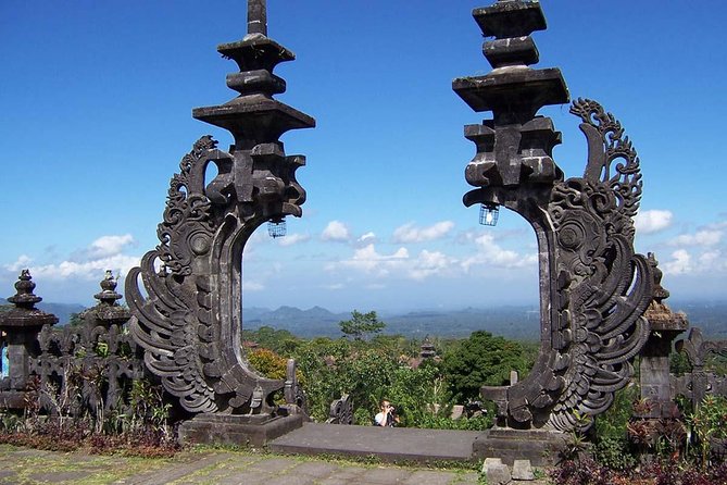 Besakih Temple Tour - Mother Temple in Bali - Lunch at an Indonesian Restaurant, Right in the Middle of the Day