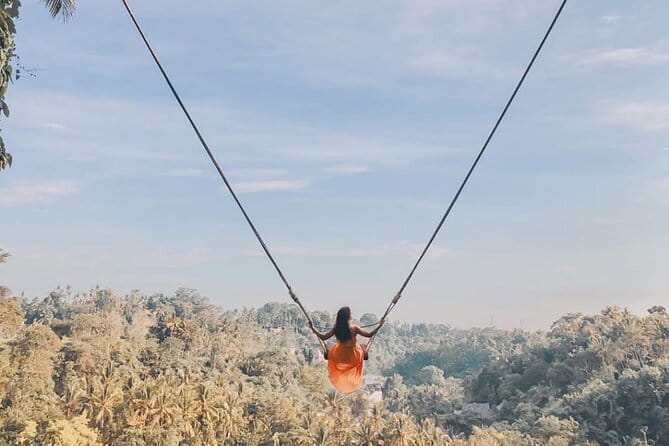 Best Of Ubud Waterfalls, Rice Terrace and Jungle Swing Tour - Tibumana Waterfall: A Quieter Single Drop Moment