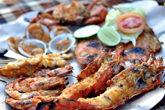 Best Romantic Seafood Dinner at Jimbaran Beach Sunset - The beach dinner setup: what to expect once you arrive