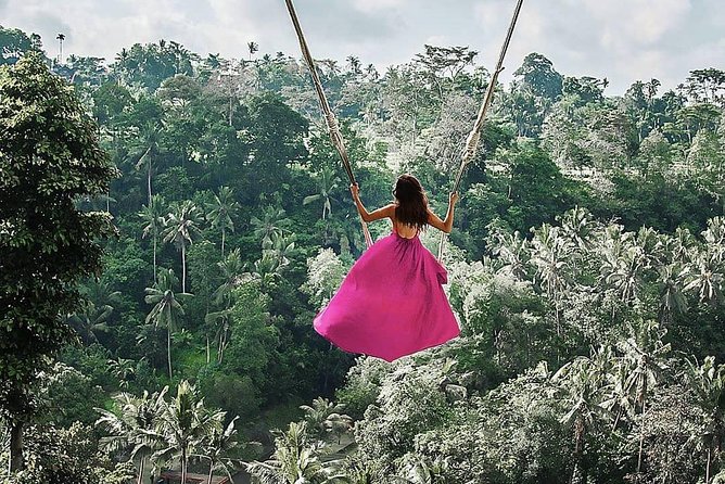 Blue Lagoon Snorkeling - Jungle Swing - Ubud - All Inclusive - The morning side stops: fish markets, sea views, and Ramayana-era sculptures