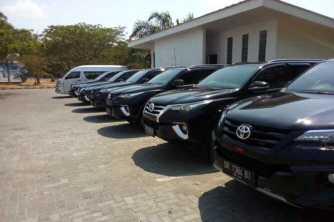 Car Hire with Chauffeur >> Driving around Lombok or visit Gili Islands - How a private Lombok chauffeur keeps your day stress-free