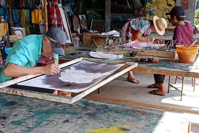 Crafting Heritage Batik Painting Workshops - The family-compound studio vibe near Ubud