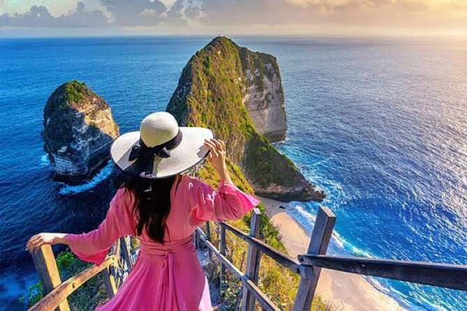 Day Trip to Nusa Penida with All Inclusive - Crystal Bay: sandy beach, palms, and reef viewing