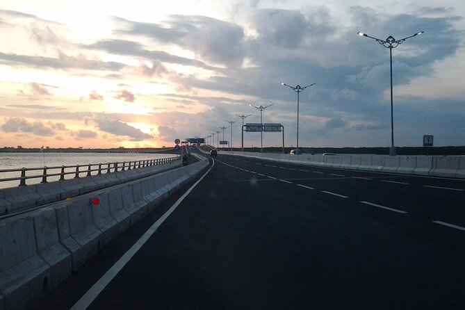 Departure from Nusa Dua, Jimbaran and Sanur to Bali Airport(DPS) - In the Car: A/C Comfort and Capacity Rules