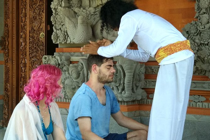 Discover Balinese fortune telling with convenient on-call service - How the on-call format makes fortune telling feel personal in Ubud