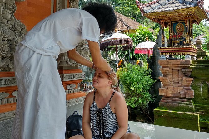 Discover Balinese fortune telling with convenient on-call service - The coffee plantation tasting: a simple, local palate reset