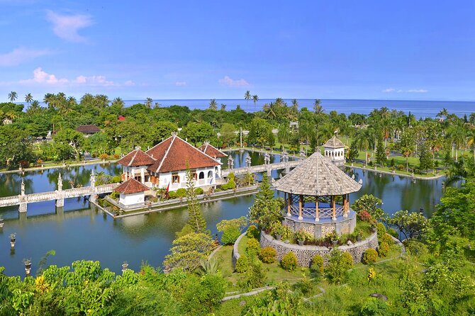East Bali Tour: Lempuyang Temple - Gate of Heaven, Tirta Gangga, Virgin Beach - Ujung Water Palace: The Floating Palace and The Big-View Feel