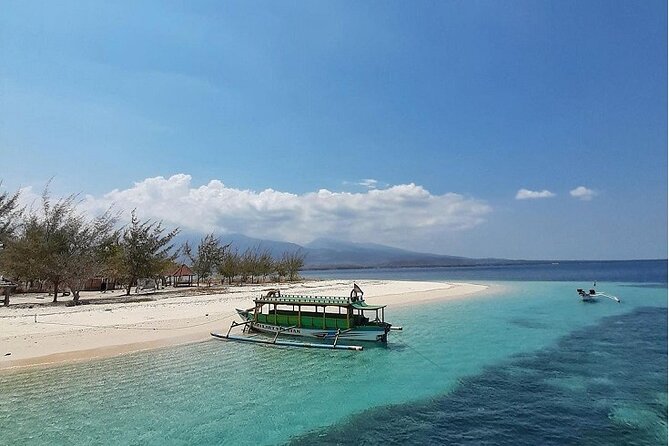 East Lombok Secred Gilis (Gili Kondo, Gili Bidara, Gili Petagan, Gili kapal) - Getting There: 7:00am Start, Private Transport, and a 10-Hour Flow
