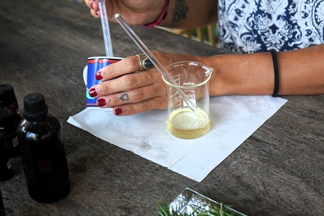 Essence Alchemy Workshop: create self-love blends in Ubud - Singing bowl meditation, and why it feels different in a workshop setting