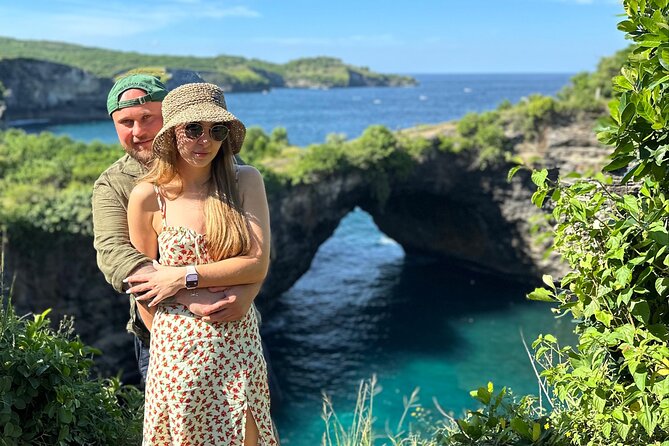 Experience West Nusa Penida Private Tour - Kelingking Beach: iconic cliff views, plus a real workout option