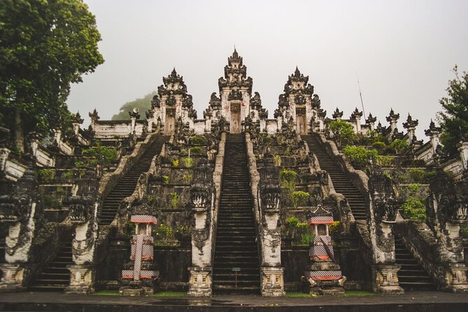 Explore East Bali: Full-Day The Most Charming Spots - All Inclusive Tickets - Lempuyang Temple and the Gates of Heaven Photo Line Reality