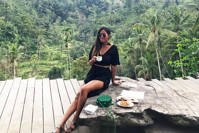 Fantastic Ubud Tour with Jungle Swing - Tegalalang Rice Terraces: classic Ubud views without the guesswork