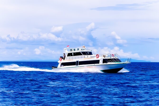 Fast Boat Transfer Bali to Gili & Lombok + Private Hotel Pick-up - On-board Comfort, Crew, and Why the Fast Boat Feels Worth It