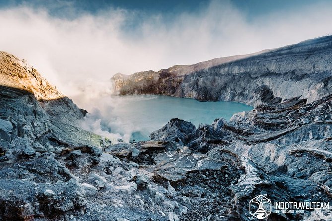 From Bali: 24-Hour Kawah Ijen Blue Flames, Dinner & Room - Kawah Ijen Blue Fire From Bali: The One Reason to Do This