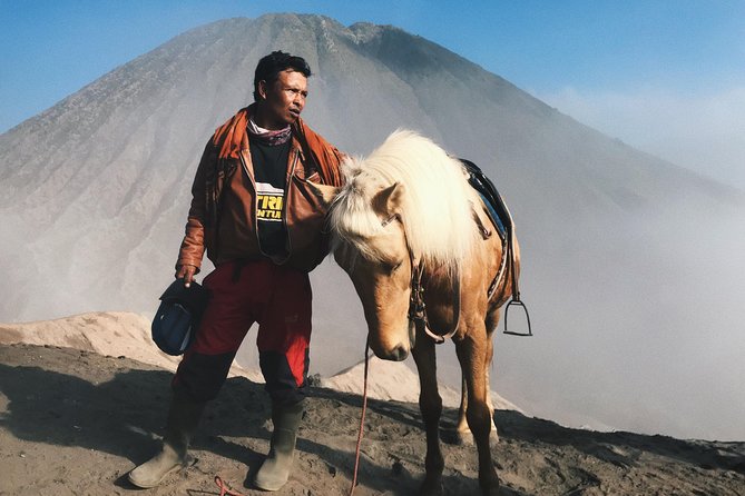 From Bali : Bromo & Kawah Ijen – 3-Day Adventure - Day 3: Ijen blue fire at 1:00 AM, masks, and the crater hike
