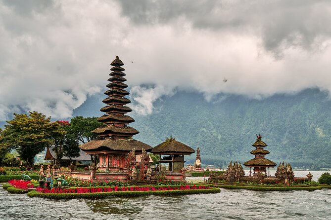 Full Day Bali North West Tour - Waterfall and Scenic Site - Banyumala Twin Waterfalls: The Stop That Sets the Tone
