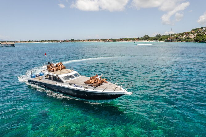 Full Day Nusa Penida by Honey Milk Yacht 13 meters - Khamara lunch with beach access: the break that actually feels like a reward