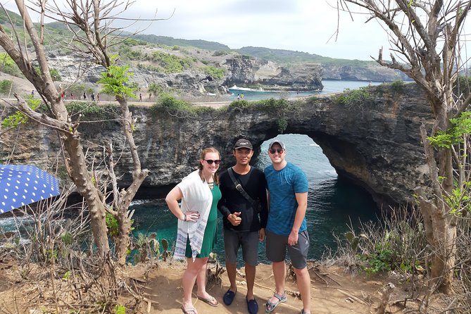 Full-Day Nusa Penida Island Private Tour with Local Guide - Kelingking Cliff: why the photo options matter here