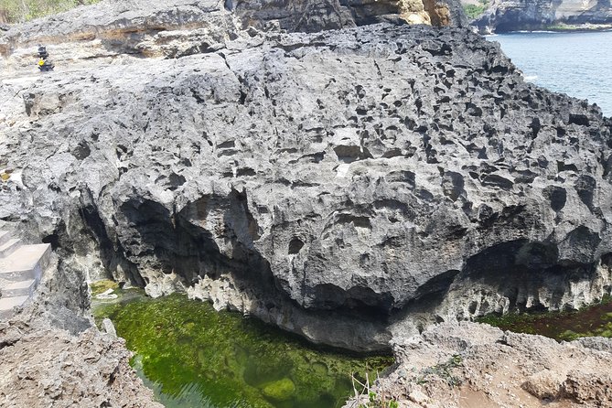 Full-Day Nusa Penida Island Private Tour with Local Guide - Crystal Bay and snorkeling time: how to treat the “1 point” slot