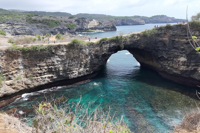 Full-Day Nusa Penida Island Private Tour with Local Guide - Lunch, bottled water, and the private-tour value question