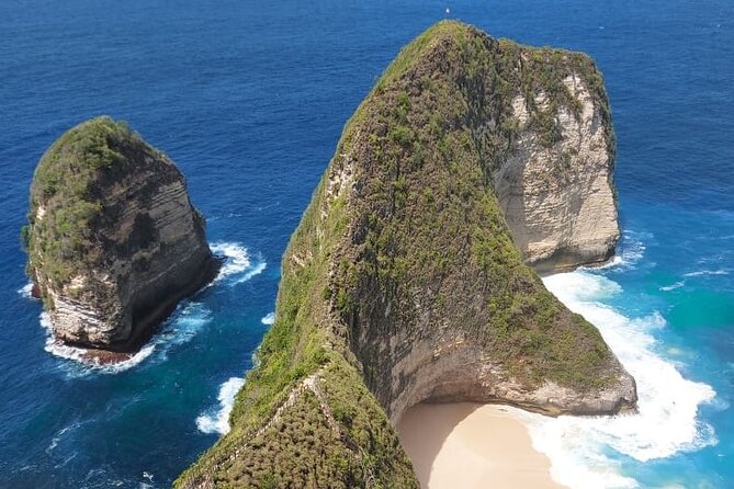 Full-Day Nusa Penida Snorkeling Adventure from Bali - Getting around Penida: heat, winding roads, and staying comfortable