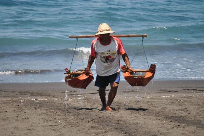 Full Day Private Tour East Bali Sightseeing - All Inclusive - Taman Ujung Water Palace: Pools, Mount Agung Views, and Architectural Mix