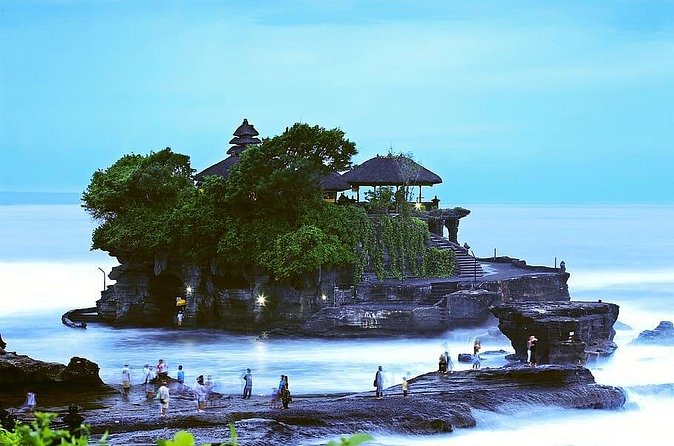 Full Day Private Water Temples Tour in Bali - Luhur Batukaru Temple: an older mountain temple with a strong sense of place