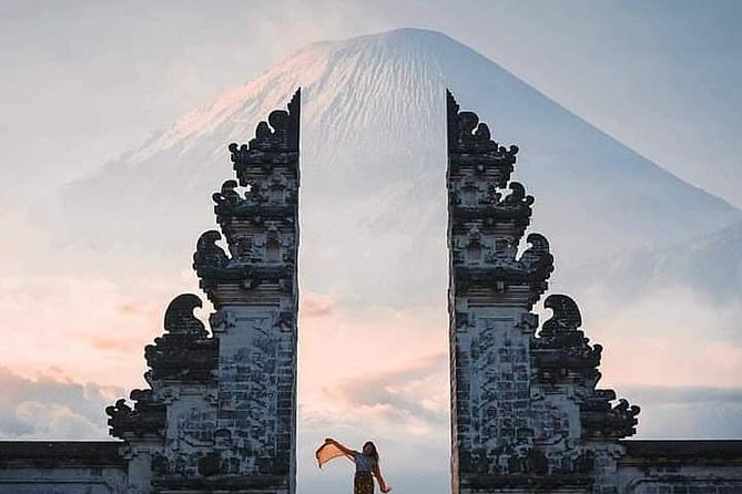 Gate Heaven Lempuyang Tirta Gangga East Bali Private Guided Tour - Private East Bali day trip: why bundling these stops works