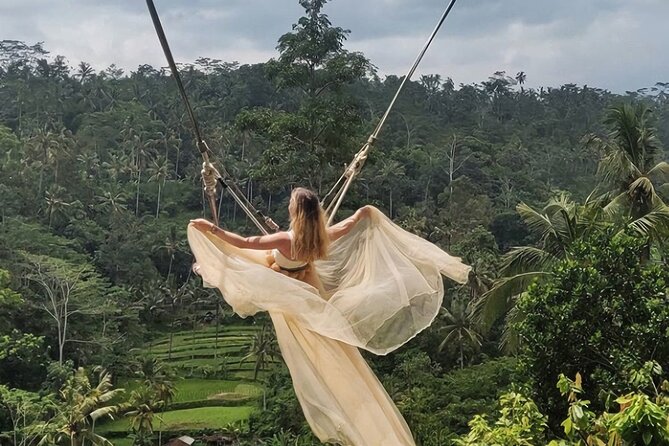 Gate of Heaven at Lempuyang Temple and East Bali Tour - Stop 3: Tukad Cepung Waterfall and the challenge of getting there