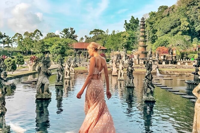 Gates of Heaven Tour: Tirta Gangga - Kanto Lampo Waterfall - Private transport from Ubud: fewer headaches, more time on site