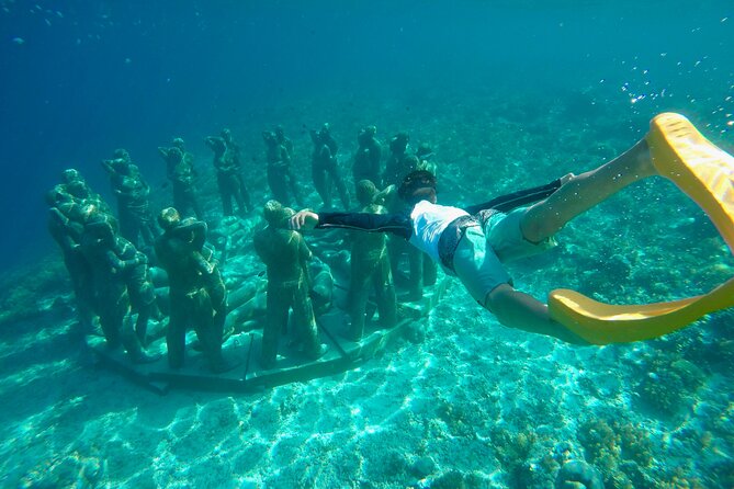 Half-Day Private Guided Snorkeling Turtles Underwater Statues - Underwater Photo Moments, Including the Optional GoPro Add-On