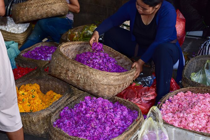 Half-Day Private Personalized Shopping Tour in Ubud - Price and what $58.04 buys you (up to 4 people)