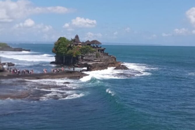 Half Day Tanah Lot Temple Private Guided Tour - Pickup, timing, and how Bali traffic can change your day