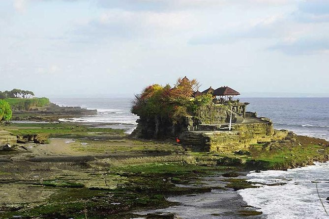 Half Day Tour: Tanah Lot Sunset & Taman Ayun Temple Included Entrance Ticket - Should You Book This Tanah Lot and Taman Ayun Half-Day Tour?