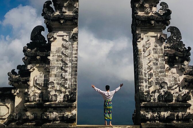 Heaven Gate Lempuyang and Tirta Gangga - Stop 3: Virgin Beach for a calmer swim and real downtime