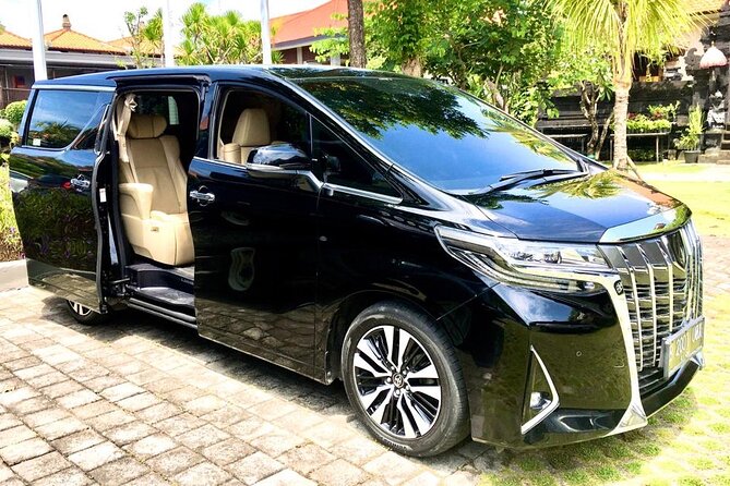 Hire a Luxury Private Car in Bali with an English Speaking Driver - Why the Alphard luxury car matters on a Bali day