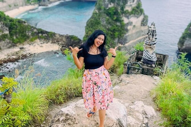 Instagram Iconic Nusa Penida Tour (All-Inclusive) - Stop 5: Rumah Pohon treehouse photo moment