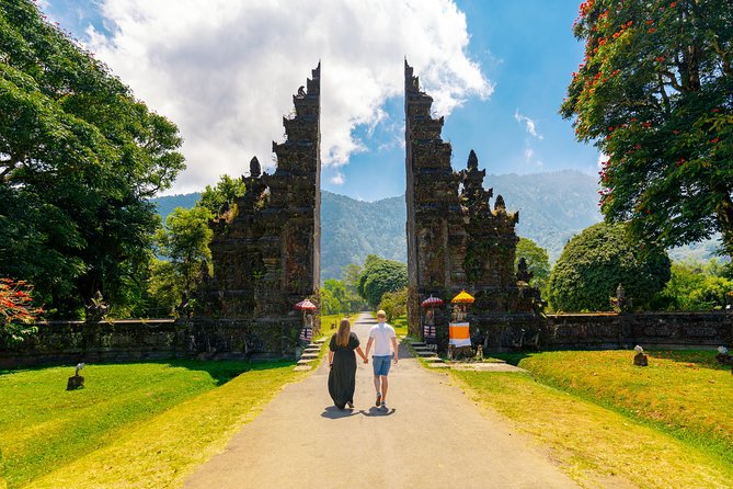 Instagram Tour in Bali: The Most Beautiful Spots - Banyumala Twin Waterfalls: jungle steps, fresh air, and swim time