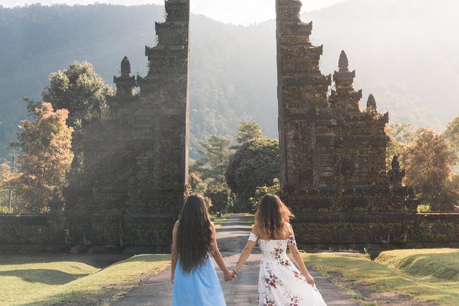 Instagram Tour in Bali: The Most Beautiful Spots - Door-to-door private transfers that reduce real stress